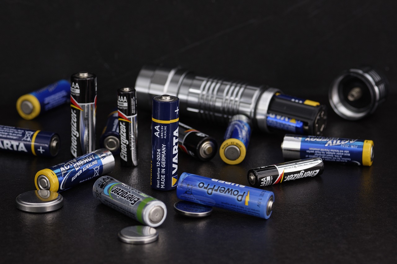 battery, energy, electricity-4800010.jpg